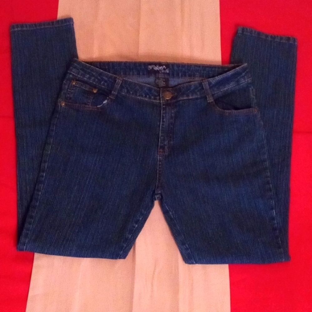 QQ My Jean's